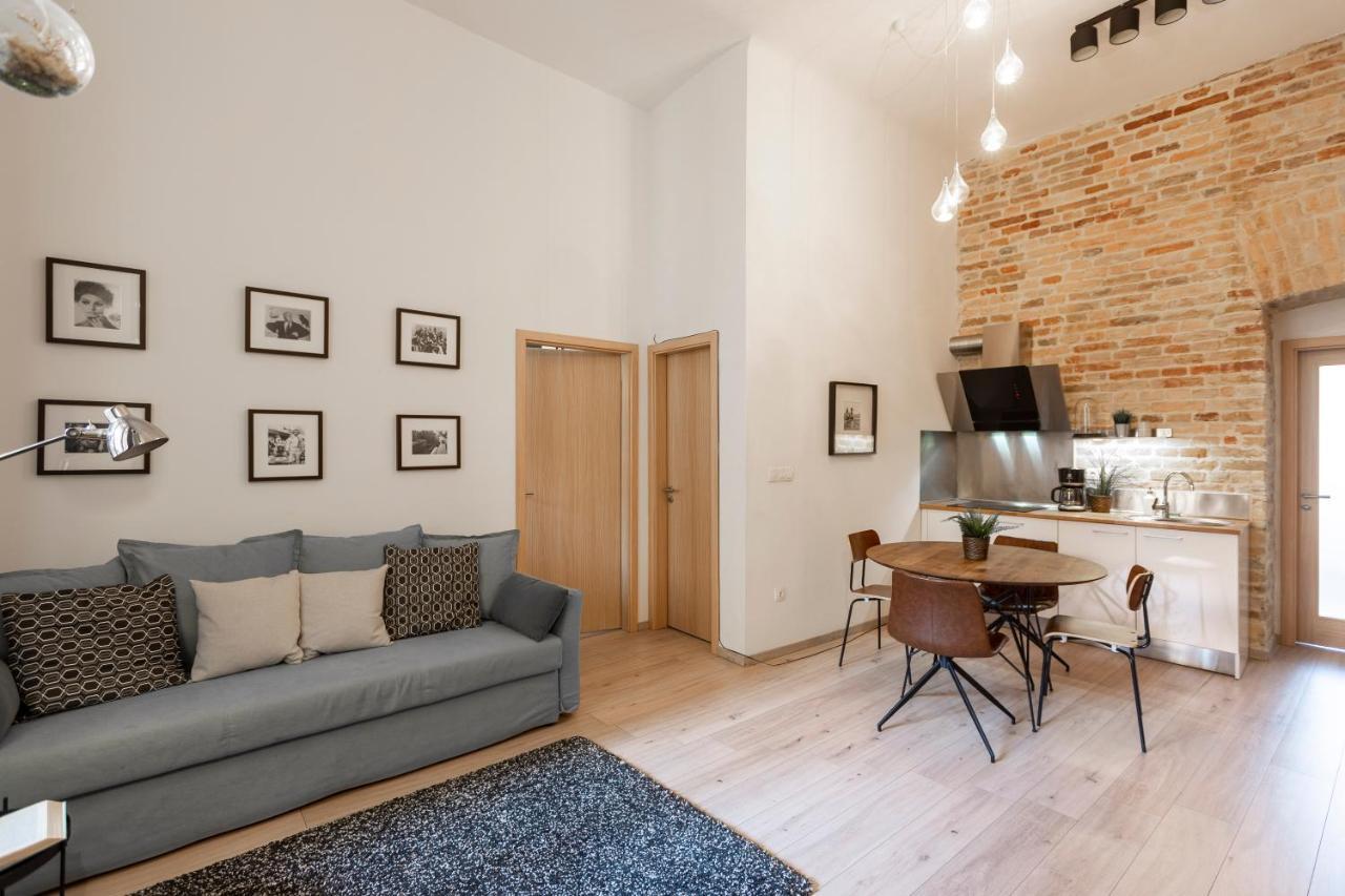 Deluxe Downtown Home By Elisabeth Budapest Ngoại thất bức ảnh